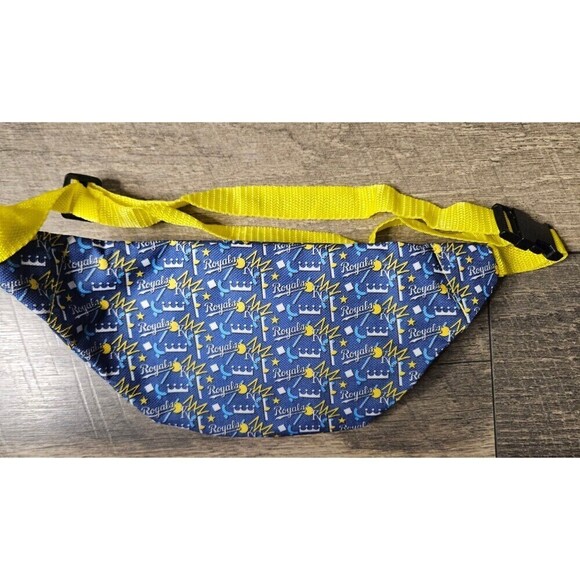 Kansas City Royals Belt Bag Fanny Pack - Picture 7 of 7